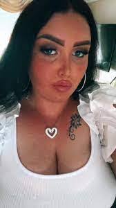 Shameka Cooley's Instagram, Twitter & Facebook