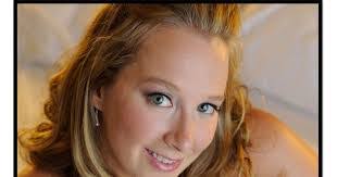 Stacey Grubb's Instagram, Twitter & Facebook