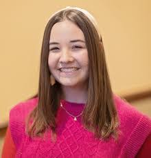 Madelyn Jennings's Instagram, Twitter & Facebook