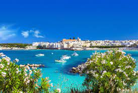 Med homeexchange kan du hitta hem över hela världen dit du är välkommen. Italien Streifzug Im Sudlichen Apulien Ab Otranto Bis Lecce