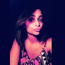 Becky Barr's Instagram, Twitter & Facebook