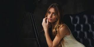Giulia arena born in pisa on 4 april 1994 is an italian beauty queen television presenter and model she is noted for winning miss italia 2013 giulia aren. Who Is Giulia Arena Dating Giulia Arena Boyfriend Husband