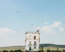 My Two Years As A Hunter Of Lonely Houses Cute House Nice Dream Ferry Building San Francisco