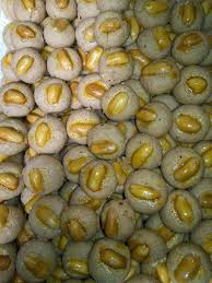 Dengan resepi ni kita boleh buat pelbagai jenis biskut raya. Resepi Biskut Mazola Gebu