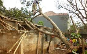 Maybe you would like to learn more about one of these? Siswa Smp Ciomas Bogor Ulangan Di Lapangan Warta Kota