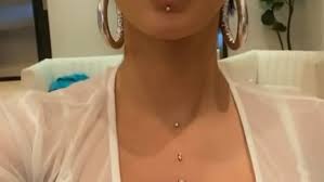 Cardi B Holds Offset S Hand As She Gets Sternum Piercings Daily Mail Online While it's not as extreme as an you can get dermal piercings on your wrist, your chest, face, neck, hips, back dimples, cheeks, throat, stomach. she gets sternum piercings