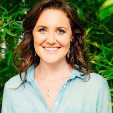 Carly Curran (@carlycurran)