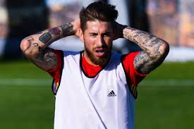 Ben affleck taglio corto militare mariano di vaio crew cut capelli corti capelli rasati a zero corti da bad guy sergio ramos caeser cut capelli corti uomo uniformi maluma taglio bald fade corto zac efron capelli corti da uomo messy bald fade … Amoroso Rihanna El Shaarawy Pelle Di Chi Sono I Capelli Piu Cercati Sul Web La Repubblica