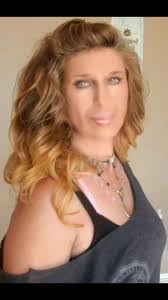 Dawn Graff's Instagram, Twitter & Facebook