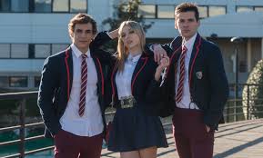 Jaime lorente (nano), maría pedraza (marina) e miguel herrán (christian) também estrelaram a série la casa de papel. Fscuxhgcc1p7im
