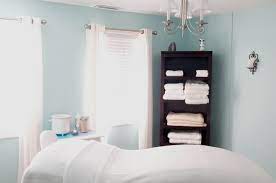 Best Day Spa On Long Island Blue Water Spa Massage Therapy Rooms Esthetician Room Spa Treatment Room