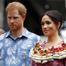 Born rachel meghan markle, august 4, 1981), is an american member of the british royal family and a former actress. Zu Viele Fans Beim Marktbesuch Von Herzogin Meghan Stars
