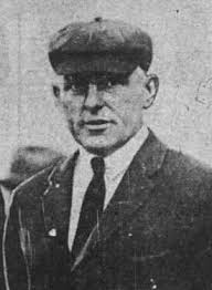 June 4, 1927: Umpire Gerald Hayes halts tie game, infuriates Syracuse crowd 