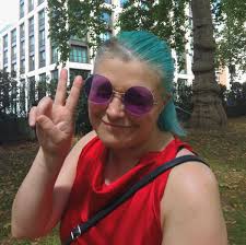 Alex Fanny Darling Davis (@singyamatokun) • Instagram photos and videos