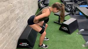 If you don't have a band, you can do the third and hold at top position. Knee Banded Hip Abduction Youtube