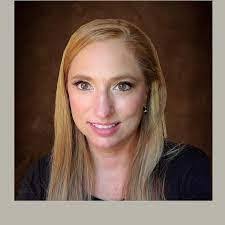 Deanna Soper's Instagram, Twitter & Facebook