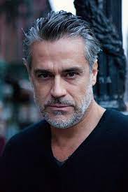 Awesome 39 Best Short Men Haircut Looks Grey Http Dressip Com Index Php 2018 12 14 39 Best Short Men H Older Men Haircuts Older Mens Hairstyles Grey Hair Men