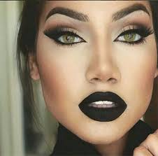 15 winter themed dark lips makeup ideas
