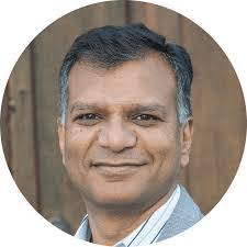 Danielle Ritter's Instagram, Twitter & Facebook