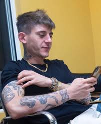 169460, с.ижма, ул.советская, 45, каб.17. Rkomi Instagram Cantanti Rapper Fanfiction