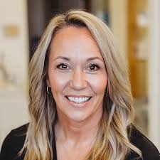 Cheryl Braham's Instagram, Twitter & Facebook