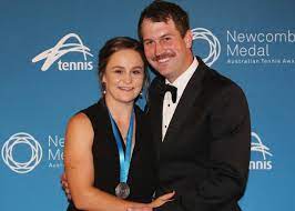 Ash barty has been propelled to world fame after claiming the women's singles trophy at roland garros, but to mob she was already a legend of the game. Ashleigh Barty S Bio Family Aboriginal Ancestry Coach And Boyfriend Garry Kissick Tennis Tonic News Predictions H2h Live Scores Stats