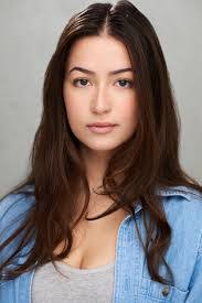 Lynn Rizzo's Instagram, Twitter & Facebook