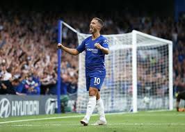 Chelsea held their nerve and their fans got to let it out, having finally been let back into stamford bridge. Chelsea 3 2 Arsenal Result Marcos Alonso Winner Gives Maurizio Sarri Perfect Start Football Sport Express Co Uk
