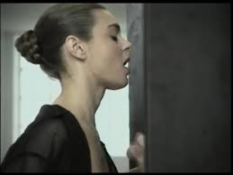 Reves De Cuir (1991) - Zara Whites - EPORNER