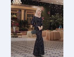 Ada yang gaya santai, hijab, resmi, non hijab dan masih banyak lagi. 100 Inspirasi Baju Kebaya Modern Terbaru Dan Terlengkap Wikipie Co Id
