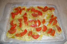 Ricetta facile facile oggi, io ho scelto dei filetti di platessa, la parte piu' buona, e una preparazione semplicissima. Filetti Di Platessa Al Forno Con Patate