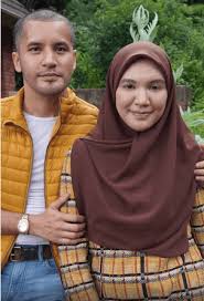 Klik sini untuk versi 3.0, dato aliff syukri ft nur sajat & nur shahida (isteri dato aliff). Saya Sayang Awak Sampai Mati Akhirnya Berbaik Baik Dengan Isteri Aliff Syukri Muncul Dengan Lagu Baru Lobak Merah