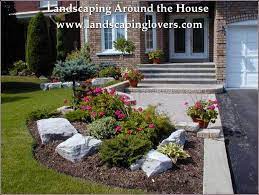 Guide To Help Landscape Your Garden Landscaping Lovers Small Front Yard Landscaping Front Yard Garden Design Front Yard Landscaping Design