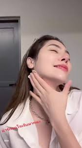 Tammy Faye Removing Her Makeup