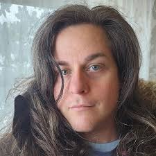 Amazon.com: Home: An anthology of dark microfiction (Hundred Word Horror)  eBook : Ward, A.R., Palmer, Abi Marie, Robertson-Webb, Alanna, Thompson,  Alec, DuBon, Alexis, Whittenberg, Alison, Crum, Amanda, Patel, Anjali,  Ward, Antonia Rachel,