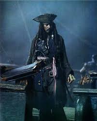 Pirates Of The Caribbean The Curse Of The Black Pearl Skeletons Pin By Allan Swartfiguer On Pirates Of The Caribbean Pirates Of The Caribbean Pirates Johnny Depp Characters