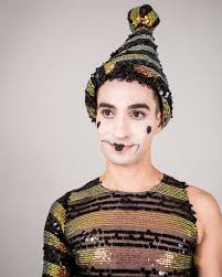 Entre los juguetes más exóticos está la marioneta, ¡un favorito de los más  pequeños! 🎭✨ No te pierdas a Franco Grassi volando por los aires en  nuestro increíble show. La magia está