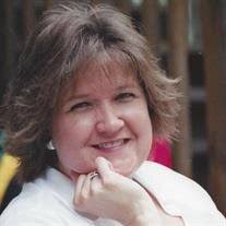 Lynn Atchley's Instagram, Twitter & Facebook