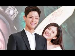 Park bo gum and lee hyun woo can practically pass off as twins. Park Bo Gum X Kim Yoo Jung The Visual Couple ë°•ë³´ê²€ ê¹€ìœ ì • Moonlight Drawn By Clouds êµ¬ë¥´ë¯¸ê·¸ë¦°ë‹¬ë¹› Youtube