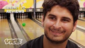 Perry Bowling's Instagram, Twitter & Facebook