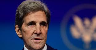 Does John Kerry Own Multiple Houses, Cars, and Yachts?