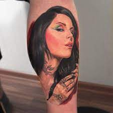 Kat von d's career outside tattooing includes fame as a television personality, authoring several a savvy entrepreneur and skilled tattoo artist, kat von d continues to blaze a trail for powerful and she sports a number of black and gray portraits that are typical of the chicano style as well as a half. Realistic Kat Von D Tattoo On The Right Calf