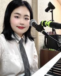 진윤희 YUNI JIN🌿