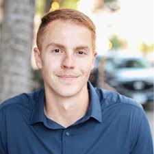 I am happy to share that I recently moved to Chicago, IL and was promoted  to Director of Business Services & Strategy with ASM Global