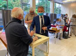 Mis à jour le 4 juin 2021 , publié le 3 juin 2021. Pr Philippe Juvin Md Phd On Twitter A Vote En Mairie De Lagarenne Un Grand Merci A Tous Les Presidents Et Assesseurs Qui Consacrent Leur Dimanche A La Bonne