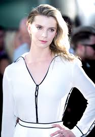 Maybe you would like to learn more about one of these? Betty Gilpin In Real Life The Cast Of Glow Is Actually Pretty Glamorous Out Of Their Leotards Popsugar Celebrity Photo 3
