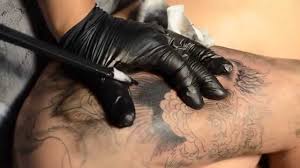 We did not find results for: Traditional Japanese Tattoo Tebori Irezumi Artist Horimyo At Work In His Studio Youtube