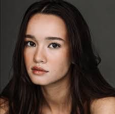 Cassandra Holley's Instagram, Twitter & Facebook