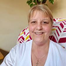 Annette Glover (@AnnetteGlover14)