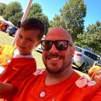 Darnell Kirkland's Instagram, Twitter & Facebook